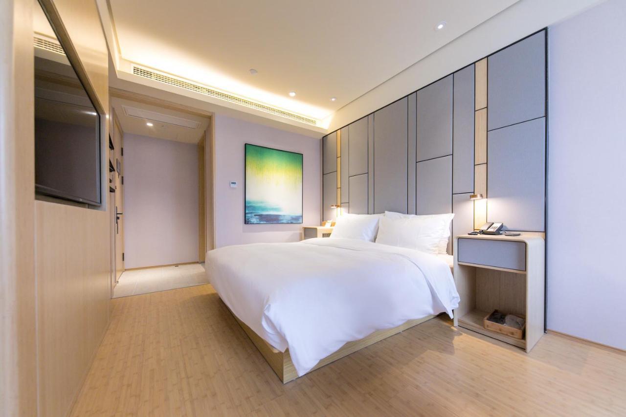 Ji Hotel 3*
